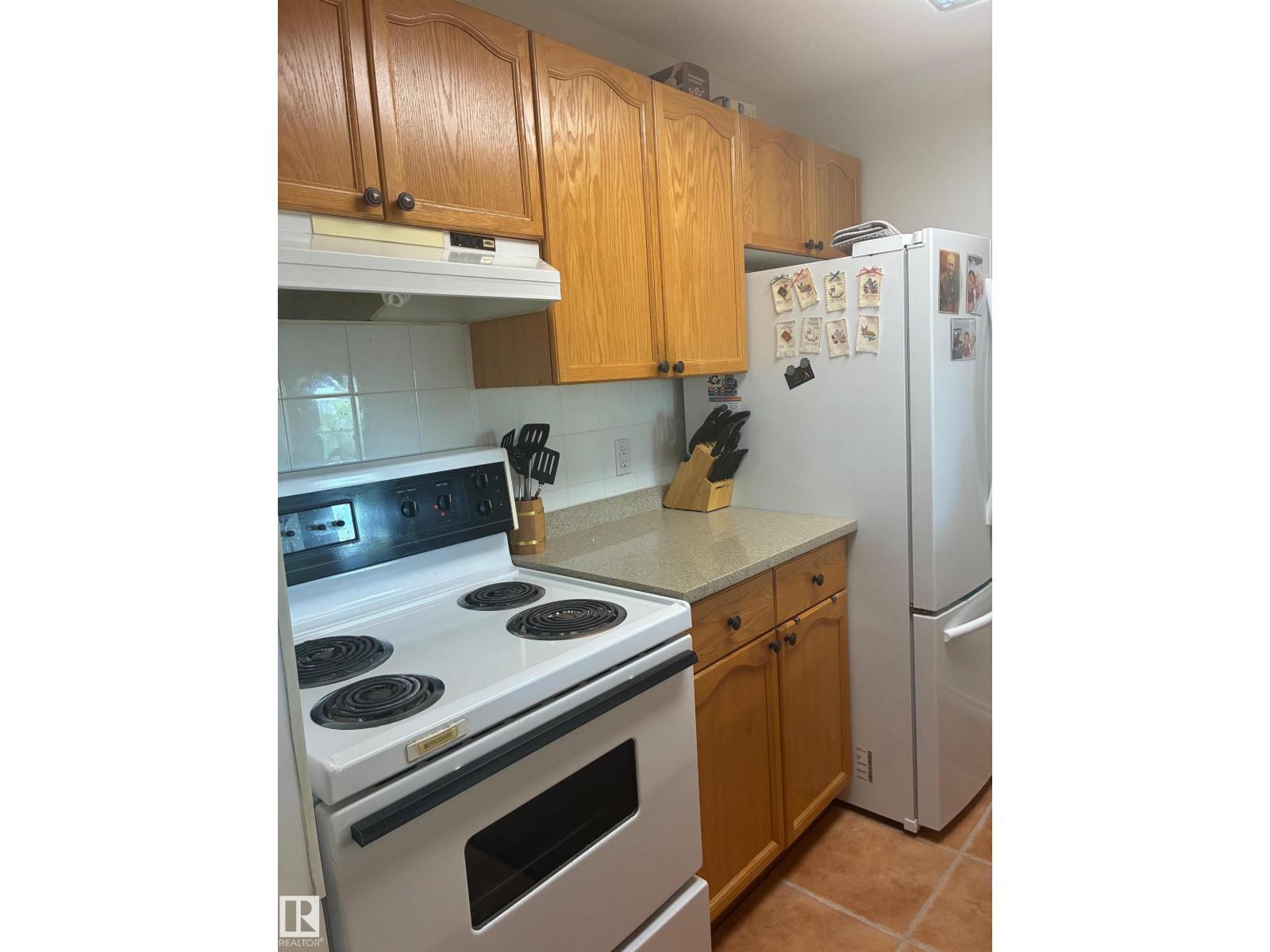 #323 2520 50 St NW NW, Edmonton, Alberta T6L 7A8 - Photo 8 - E4503091