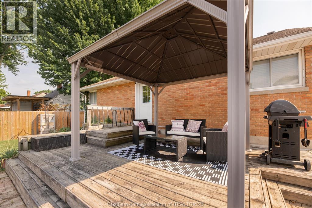 26 Canterbury Street, Chatham, Ontario  N7L 3S5 - Photo 27 - 26020391