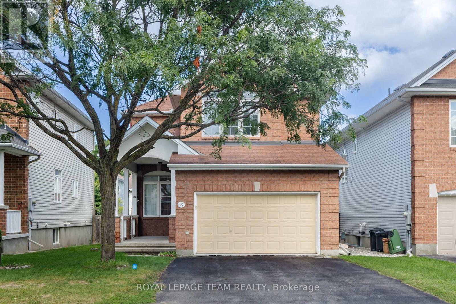 19 Dunn Street, Ottawa, Ontario  K2K 3J8 - Photo 2 - X13697180