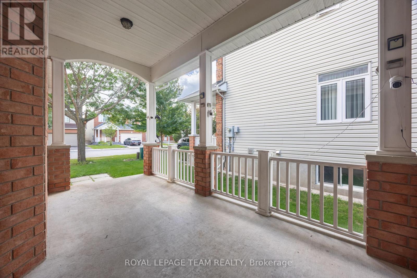 19 Dunn Street, Ottawa, Ontario  K2K 3J8 - Photo 4 - X13697180