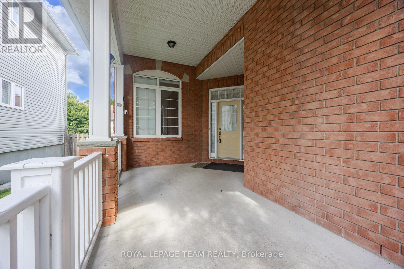 19 Dunn Street, Ottawa, Ontario  K2K 3J8 - Photo 5 - X13697180