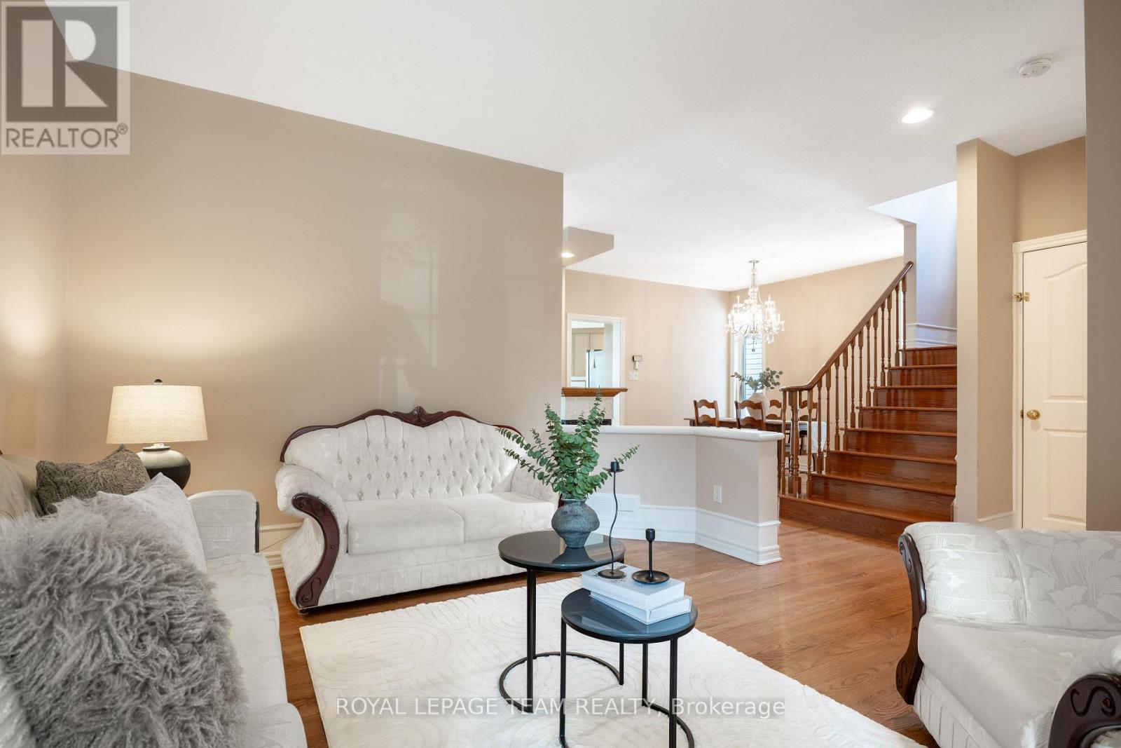 19 Dunn Street, Ottawa, Ontario  K2K 3J8 - Photo 8 - X13697180