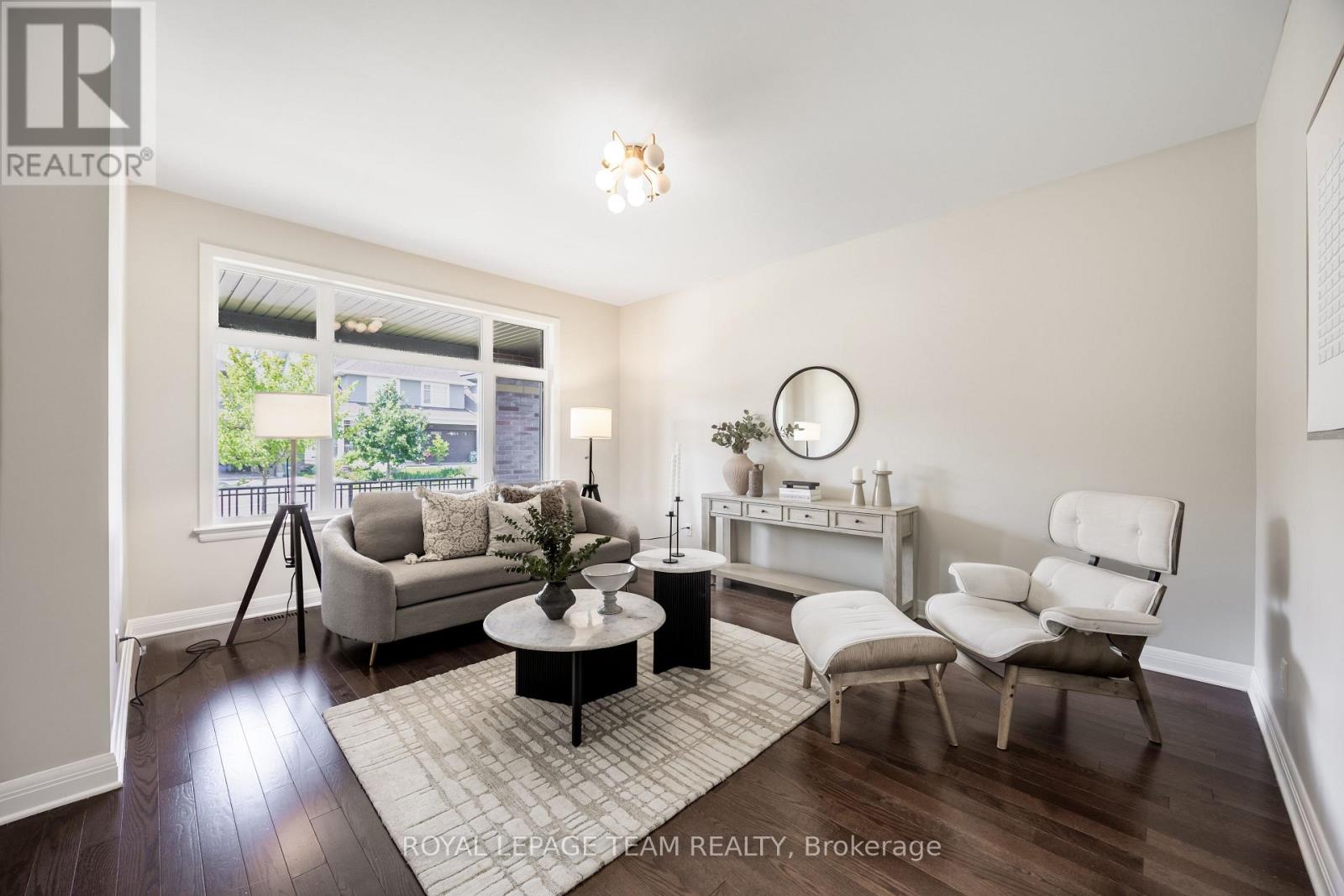 131 Escarpment Crescent, Ottawa, Ontario  K2T 0L8 - Photo 5 - X13697182