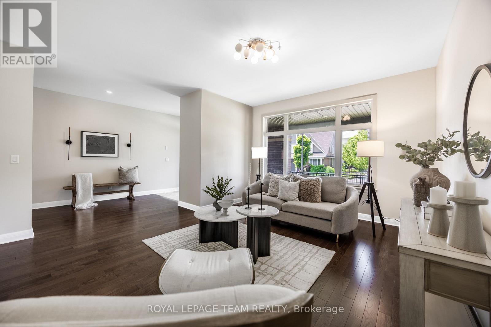 131 Escarpment Crescent, Ottawa, Ontario  K2T 0L8 - Photo 6 - X13697182