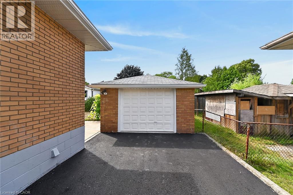 40 Purdy Crescent, Hamilton, Ontario  L9A 3B3 - Photo 41 - 40855332