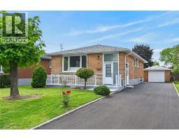 40 PURDY Crescent, Hamilton, Ontario