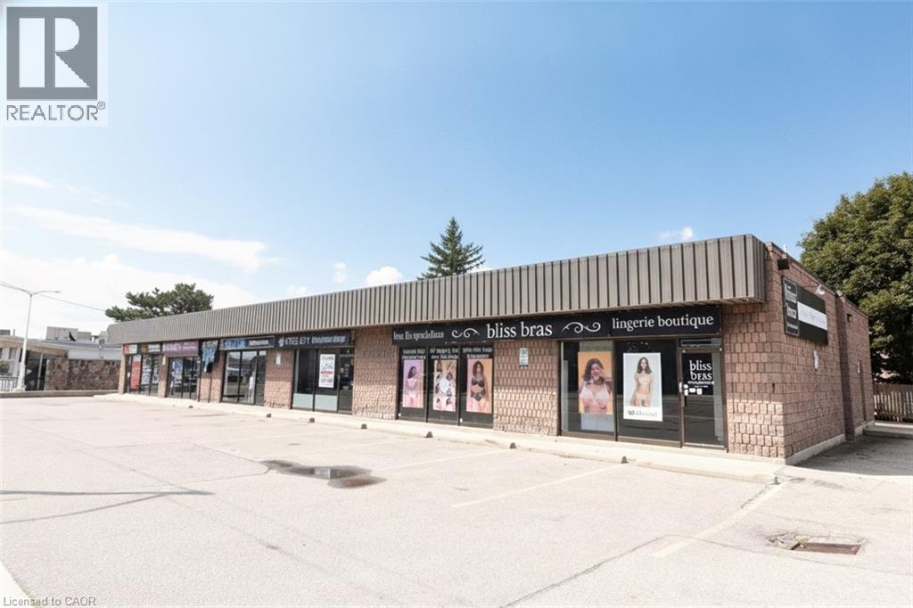 720 UPPER JAMES Street, Hamilton, Ontario
