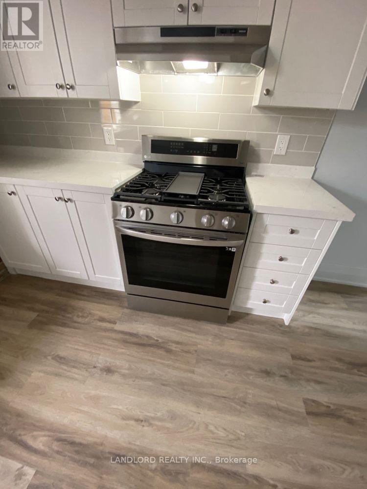 2 - 45 Clinton Street, Toronto, Ontario  M6J 2N9 - Photo 2 - C13697172