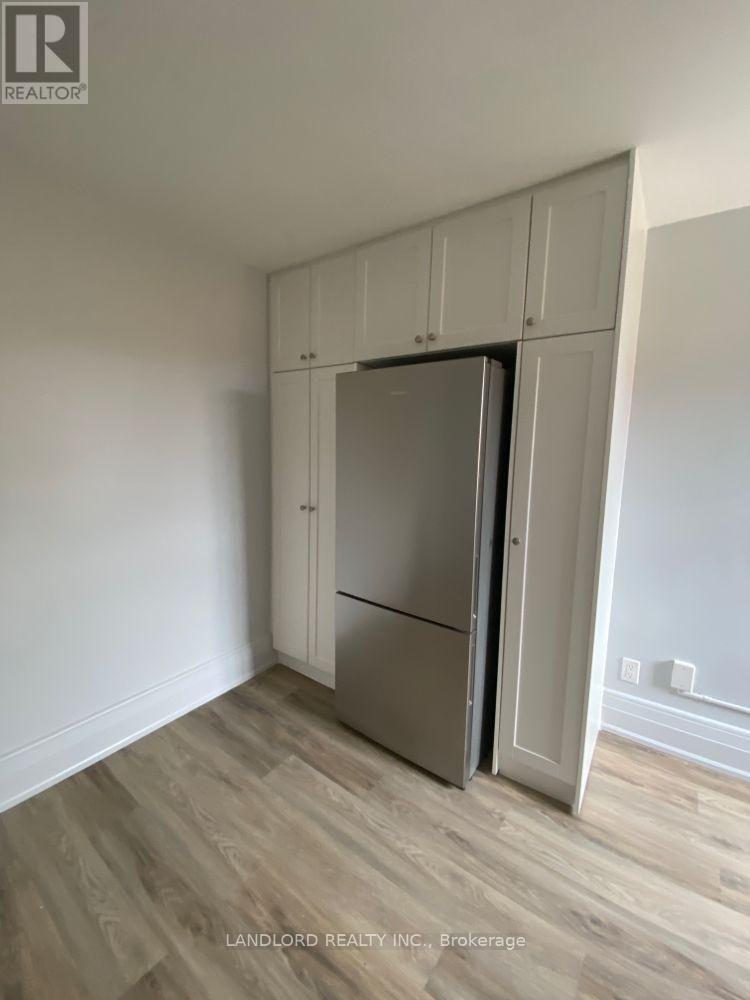 2 - 45 Clinton Street, Toronto, Ontario  M6J 2N9 - Photo 5 - C13697172