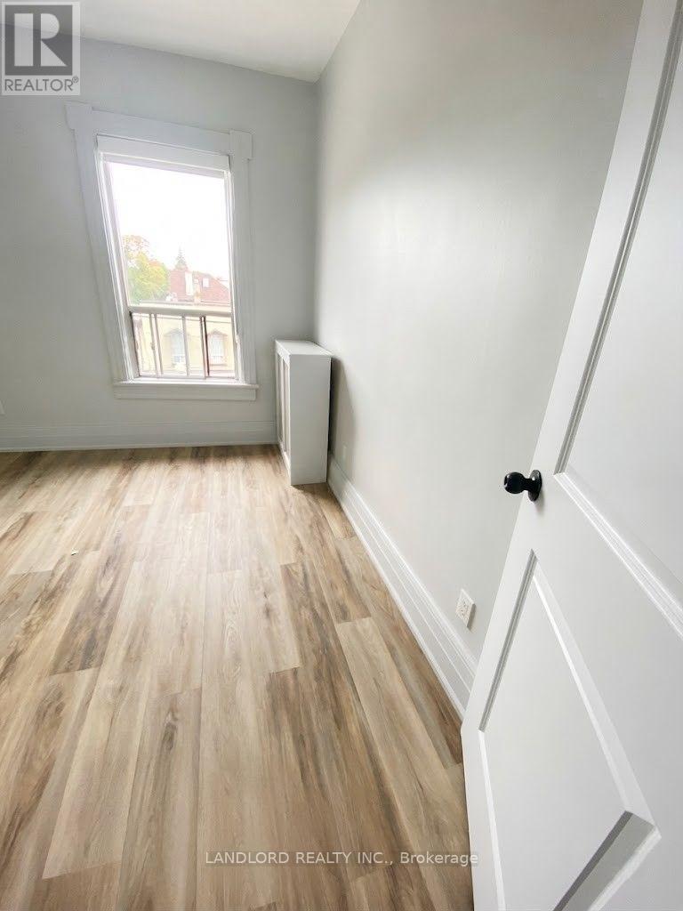 2 - 45 Clinton Street, Toronto, Ontario  M6J 2N9 - Photo 7 - C13697172