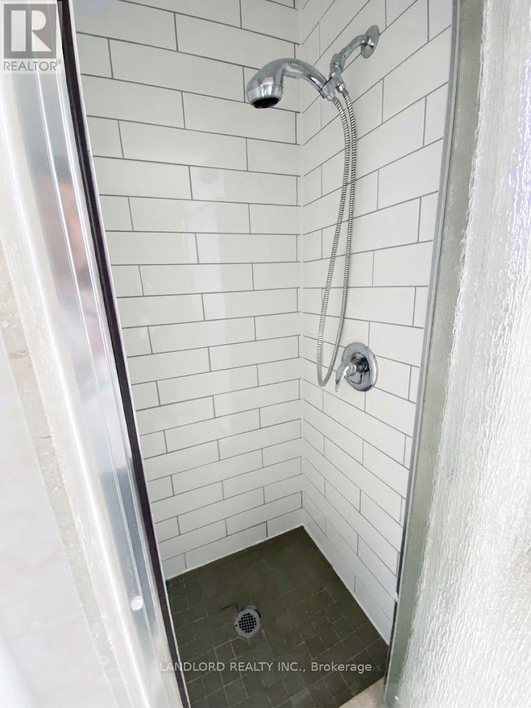 2 - 45 Clinton Street, Toronto, Ontario  M6J 2N9 - Photo 9 - C13697172
