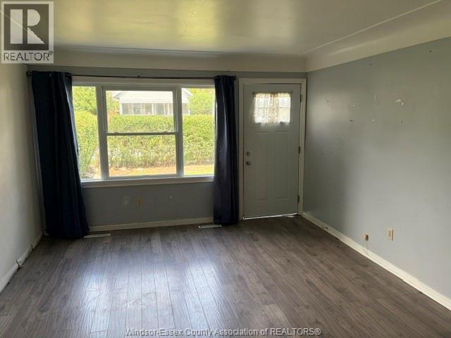 14 Smith Avenue, Leamington, Ontario  N8H 1G1 - Photo 4 - 26020398