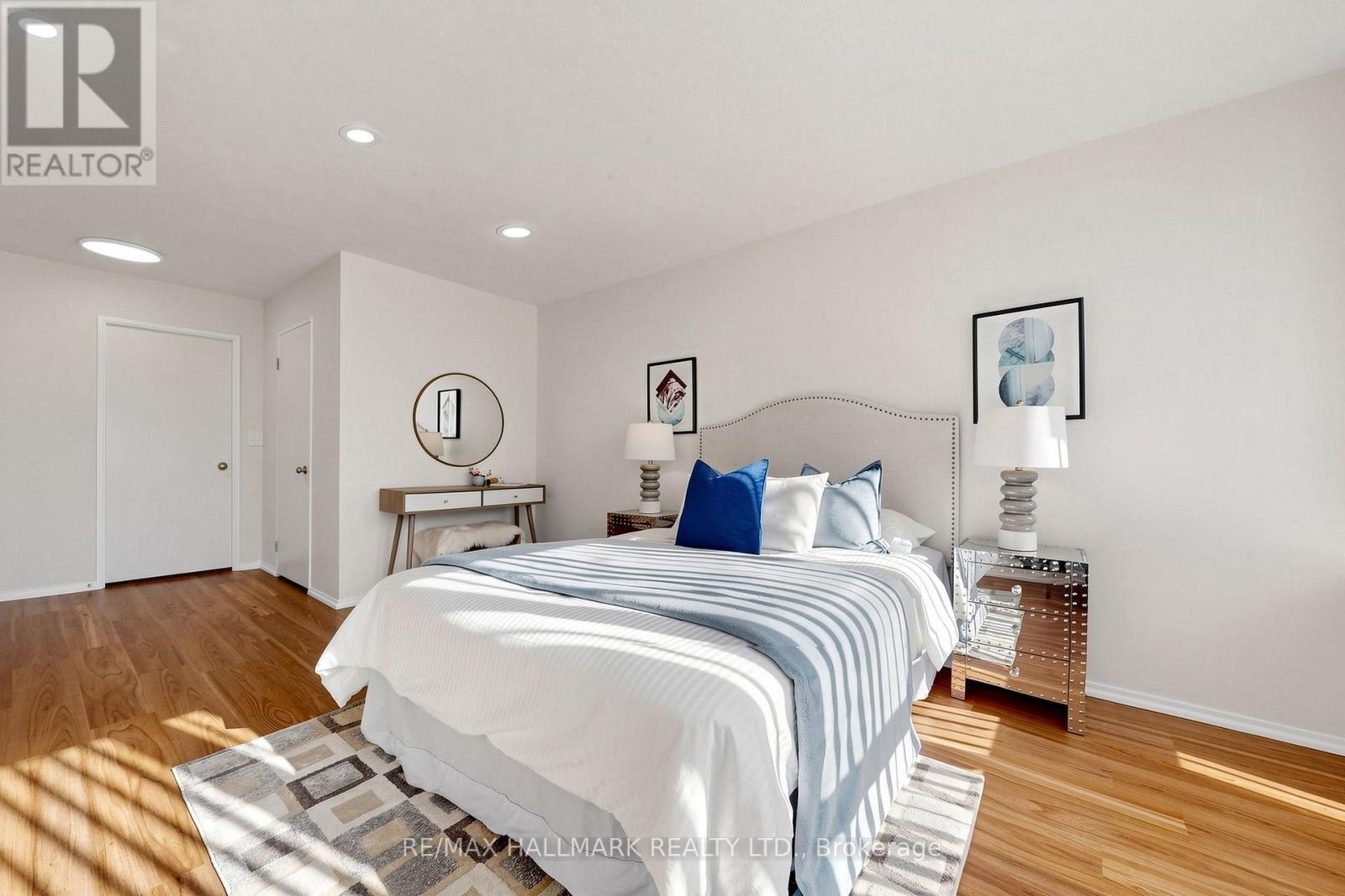 210 - 33 Weldrick Road E, Richmond Hill, Ontario  L4C 8W4 - Photo 32 - N13697210