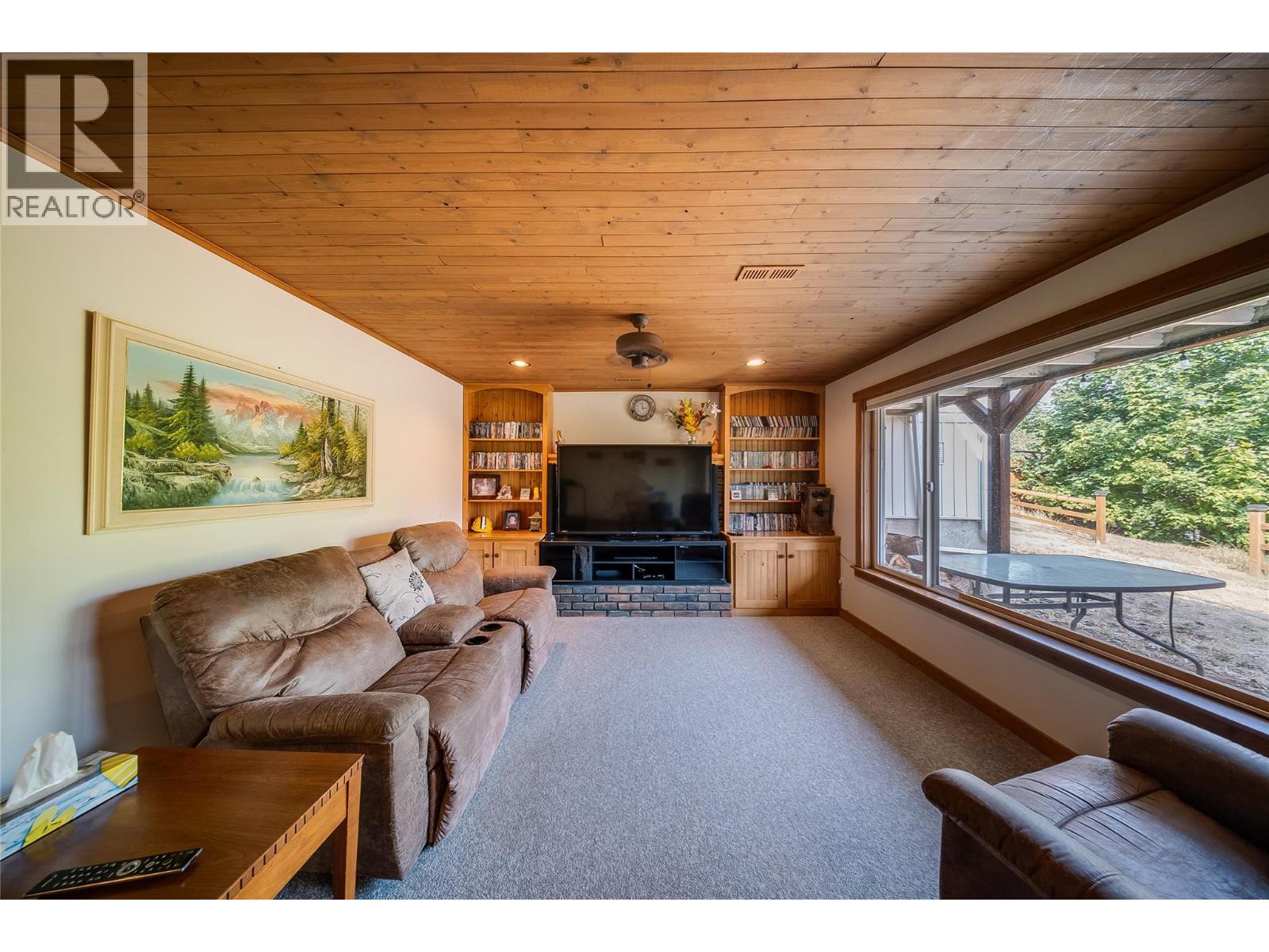 3509 5th Avenue, Castlegar, British Columbia  V1N 2V8 - Photo 29 - 10398093