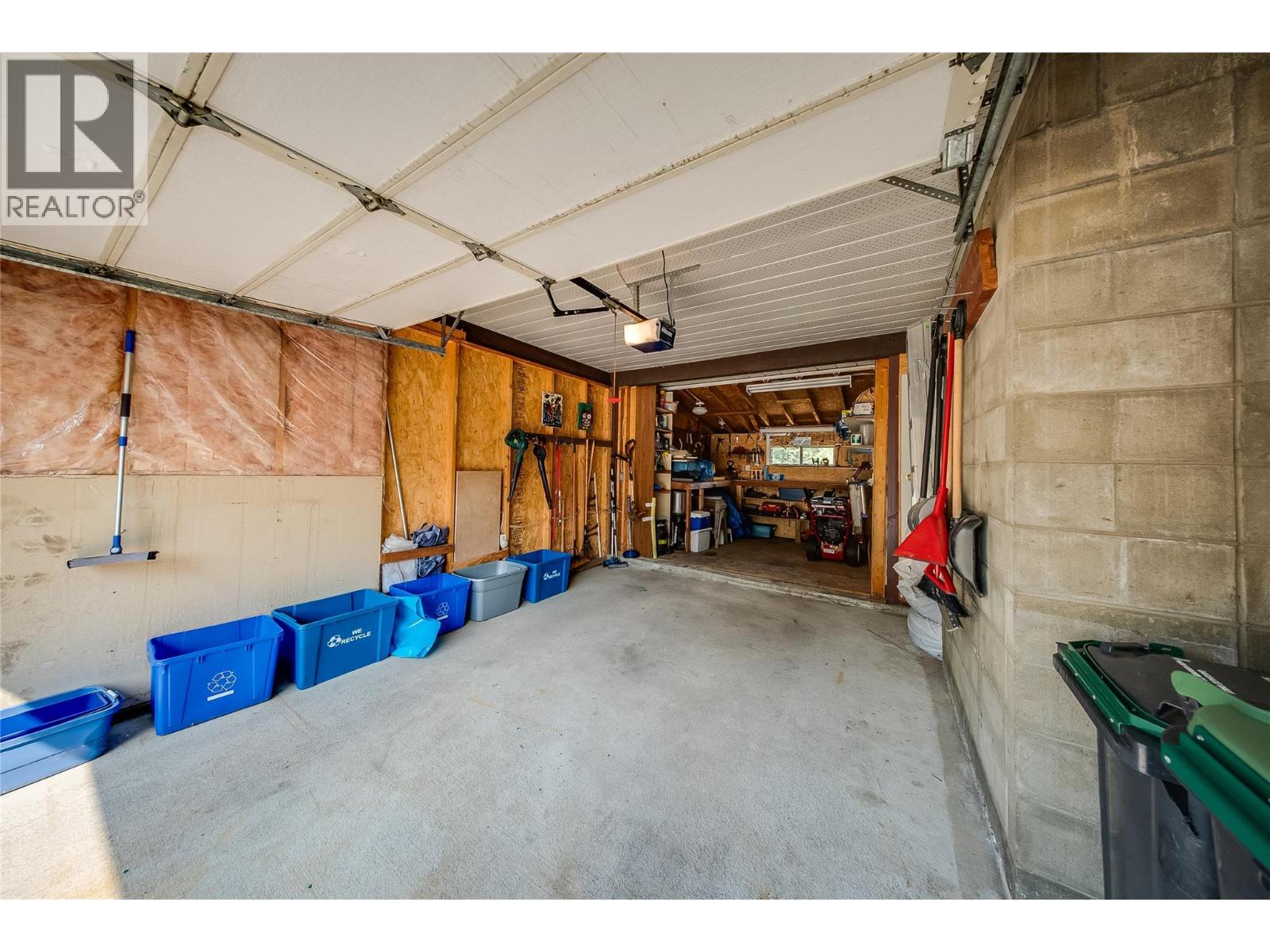3509 5th Avenue, Castlegar, British Columbia  V1N 2V8 - Photo 39 - 10398093