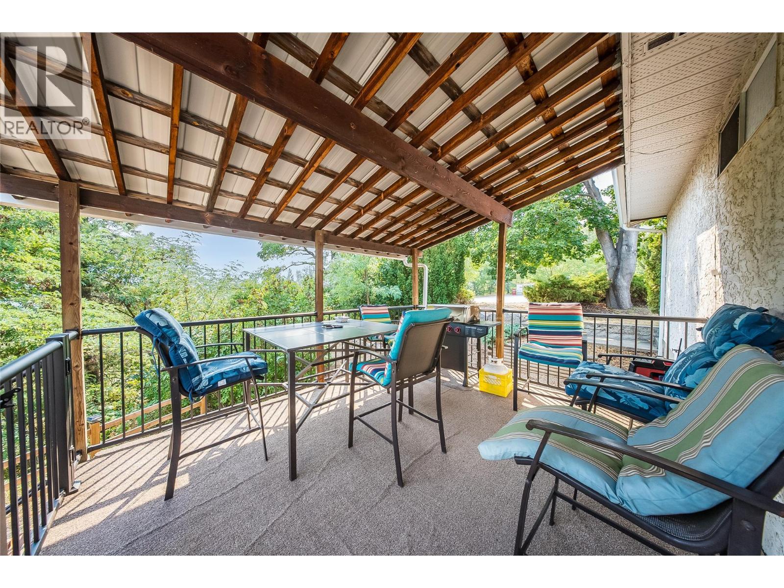 3509 5th Avenue, Castlegar, British Columbia  V1N 2V8 - Photo 48 - 10398093