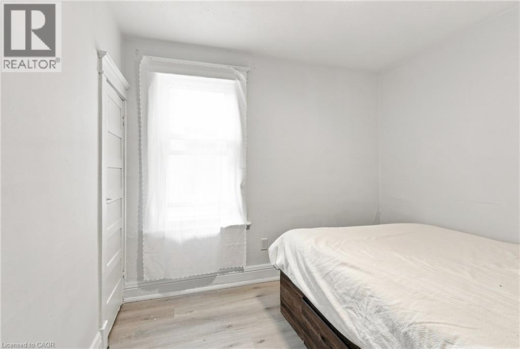 463 Dunsmure Road, Hamilton, Ontario  L8L 1X4 - Photo 16 - 40857161