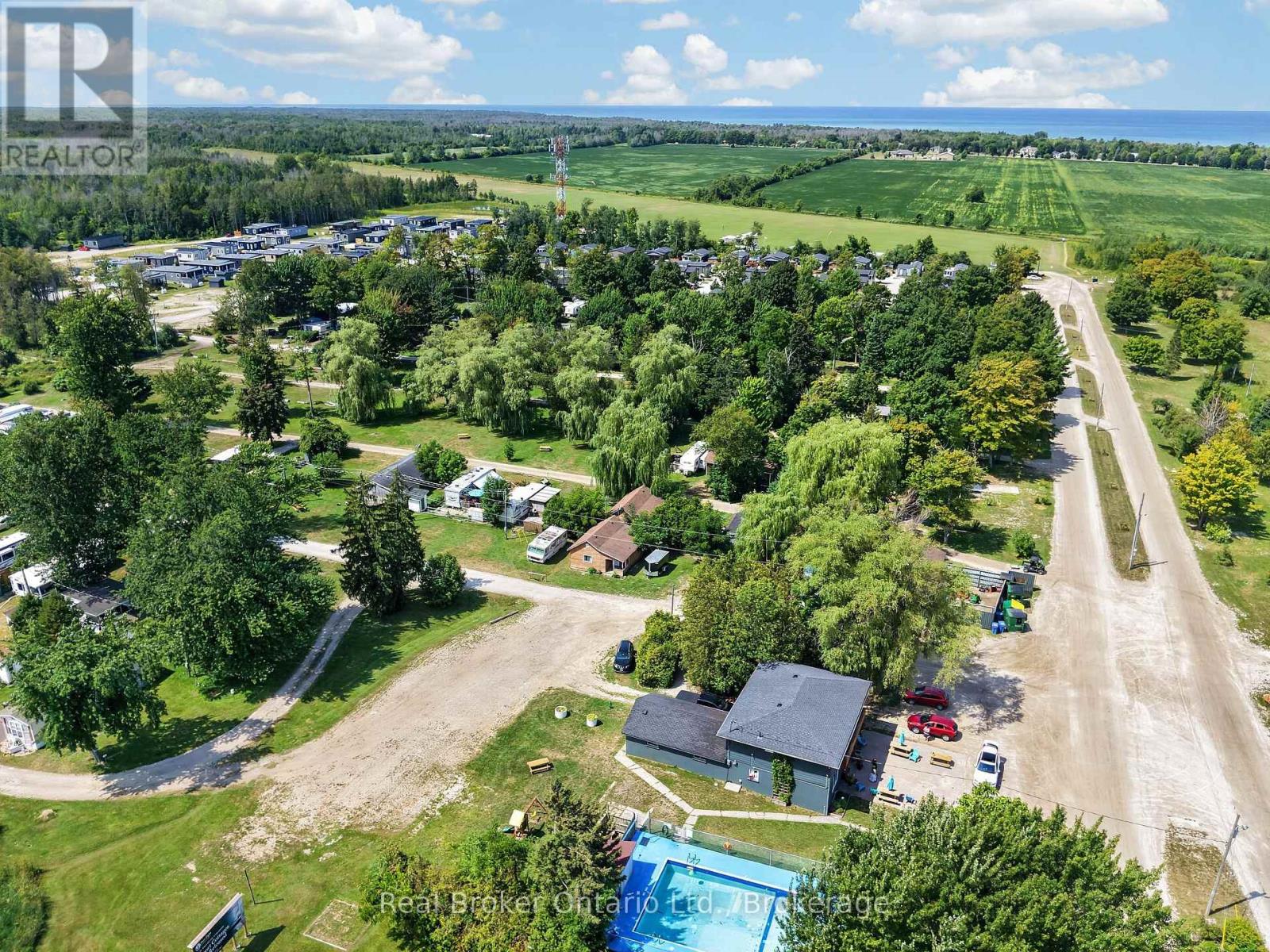 1414 - 5007 Highway 21 Highway, Saugeen Shores, Ontario  N0H 2C5 - Photo 2 - X13697150