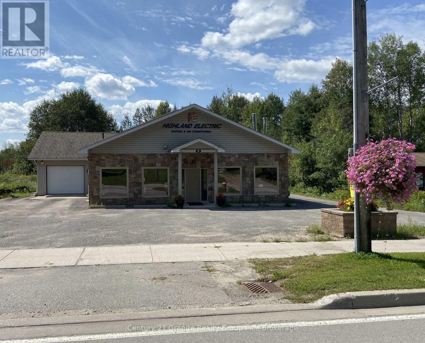 39 Bobcaygeon Road, Minden Hills, Ontario  K0M 2K0 - Photo 34 - X13697224