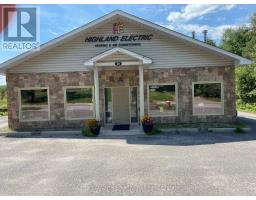 39 BOBCAYGEON ROAD, Minden Hills, Ontario