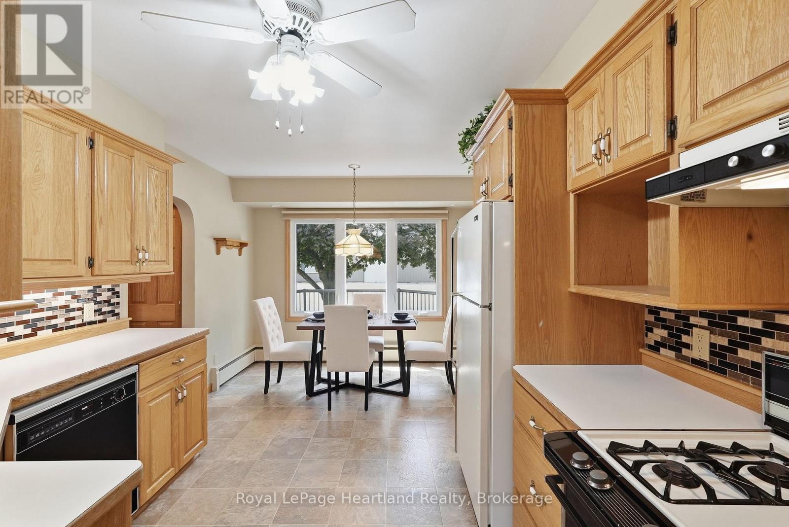 5 King Street, Minto, Ontario  N0G 1Z0 - Photo 12 - X13697260