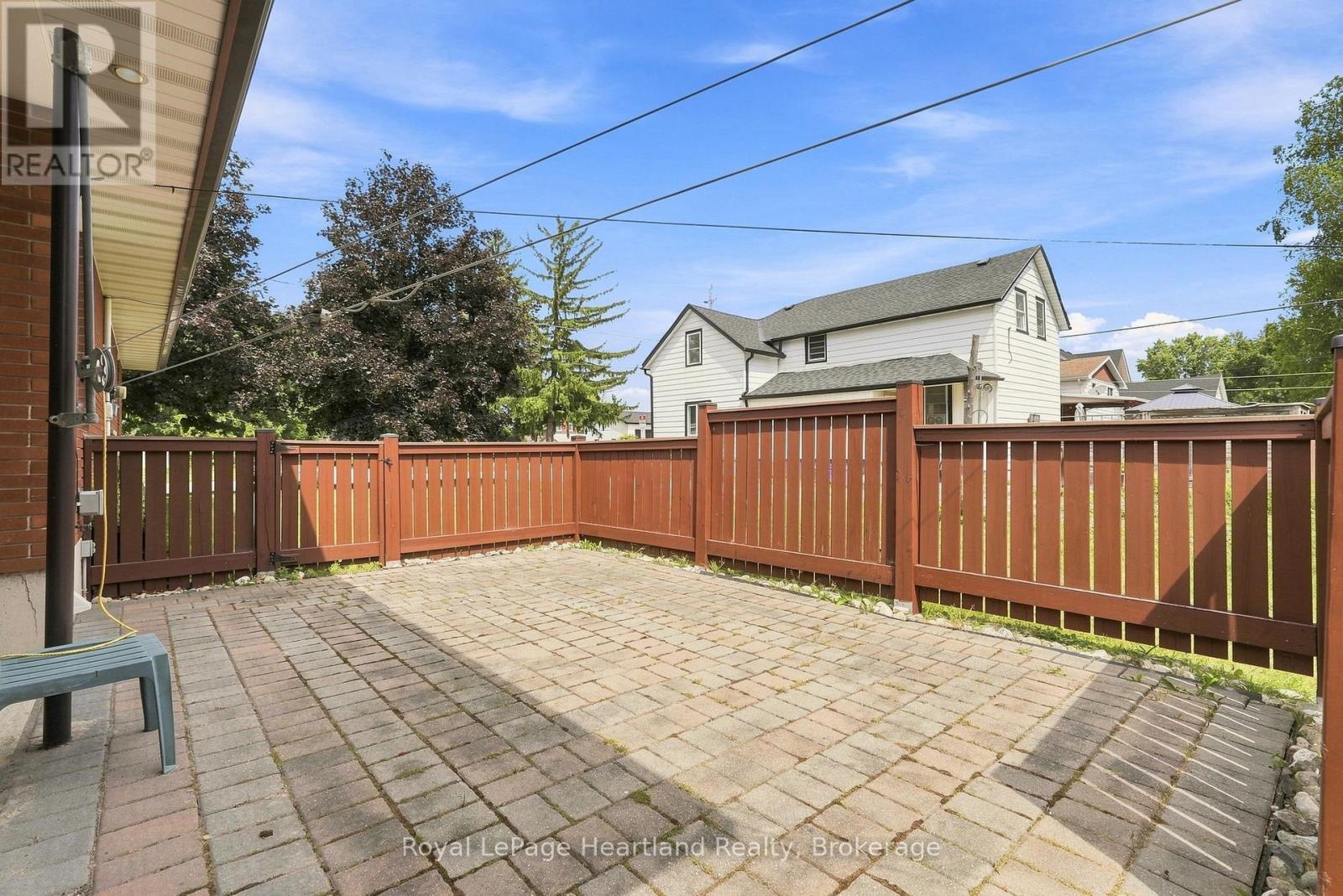 5 King Street, Minto, Ontario  N0G 1Z0 - Photo 30 - X13697260