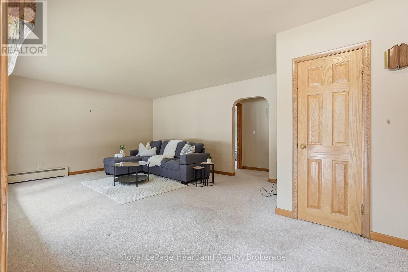 5 King Street, Minto, Ontario  N0G 1Z0 - Photo 6 - X13697260