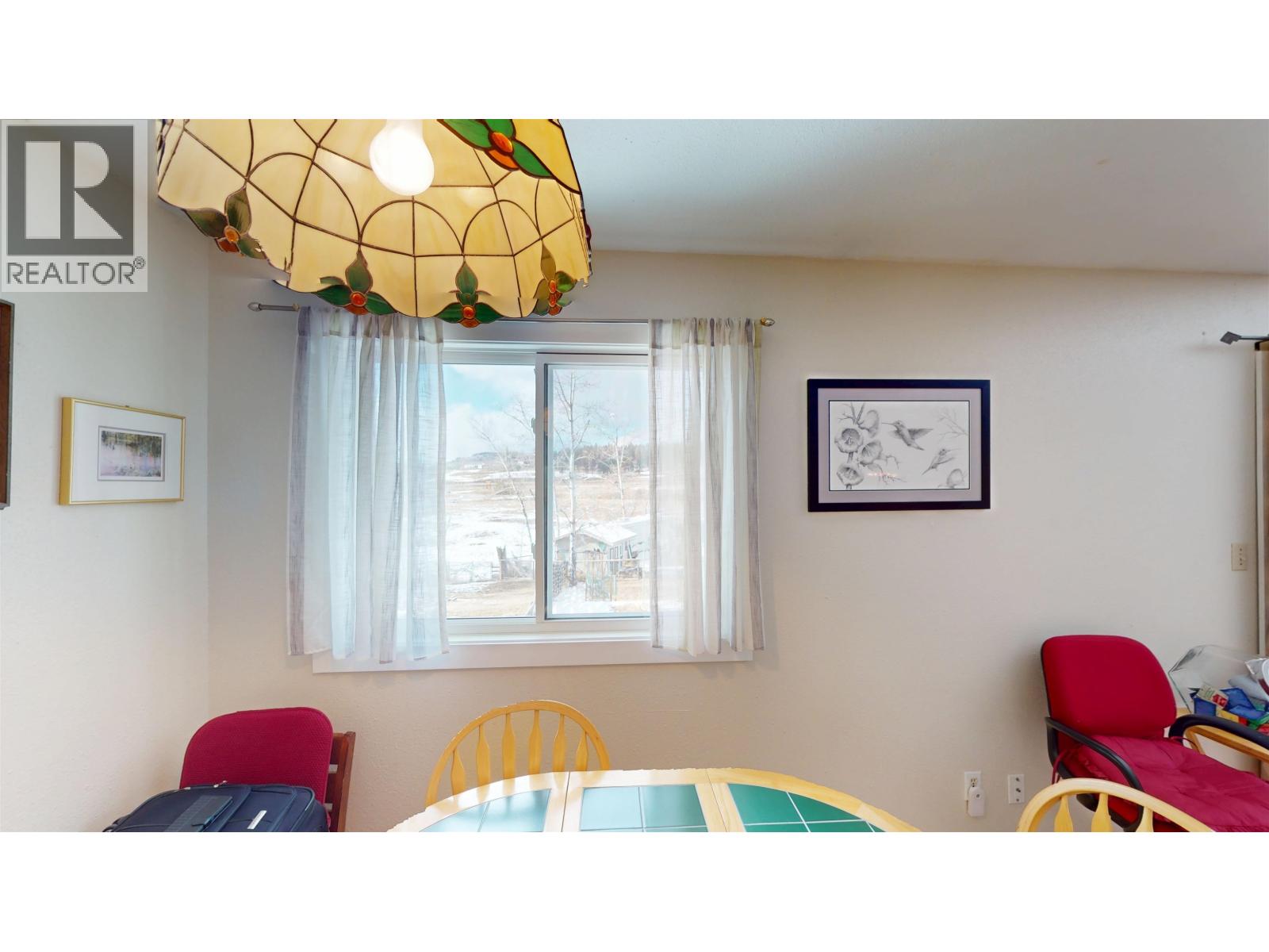 238 Elm Avenue, 100 Mile House, British Columbia  V0K 2E0 - Photo 12 - R3100324