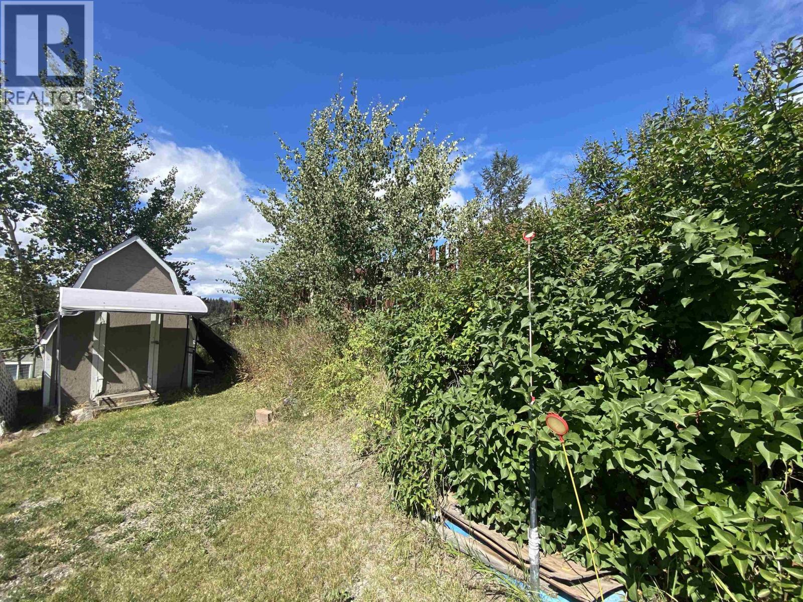 238 Elm Avenue, 100 Mile House, British Columbia  V0K 2E0 - Photo 35 - R3100324