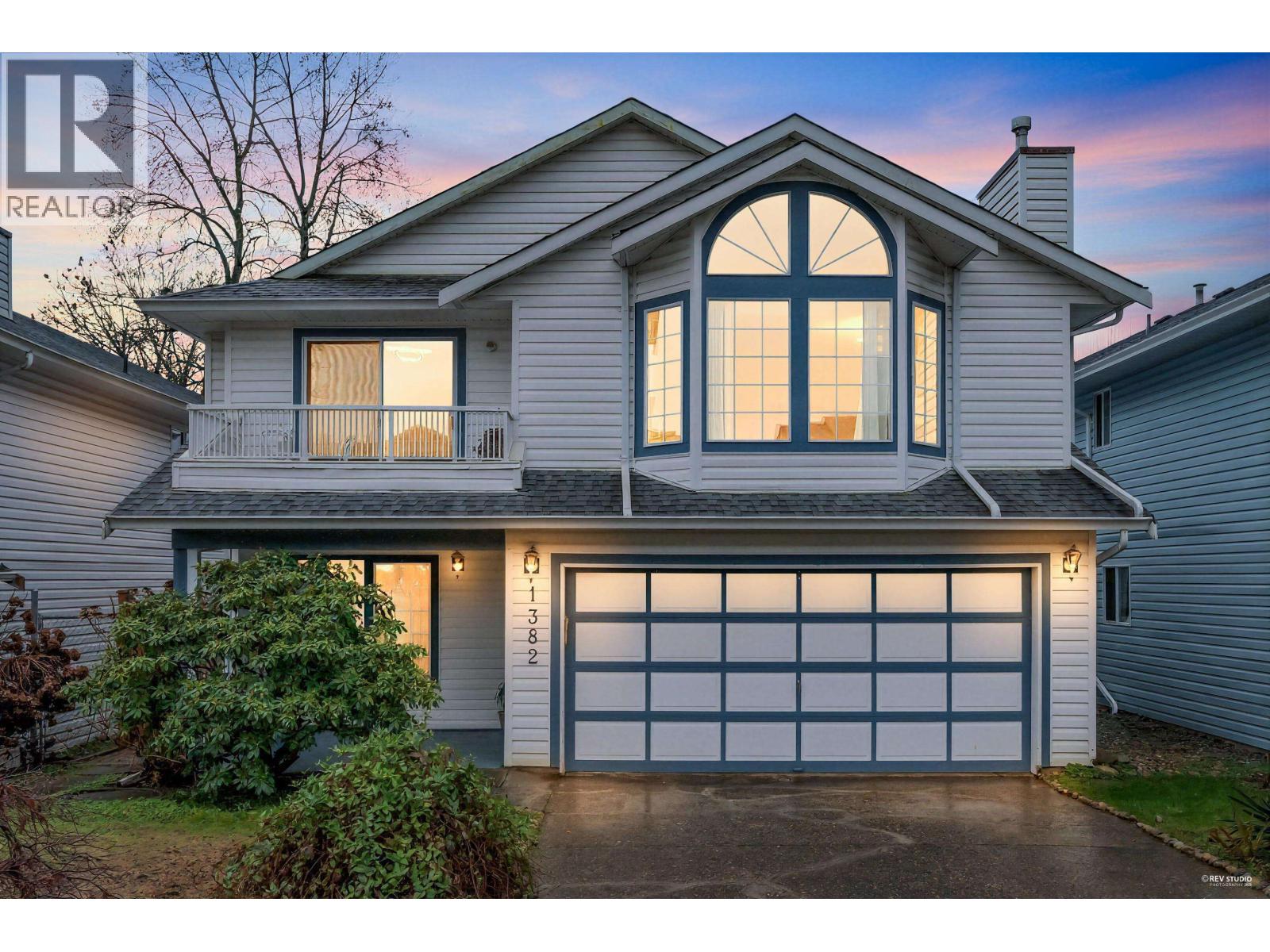 1382 Sutherland Avenue, Port Coquitlam, British Columbia V3B 7G7 - Photo 1 - R3157563