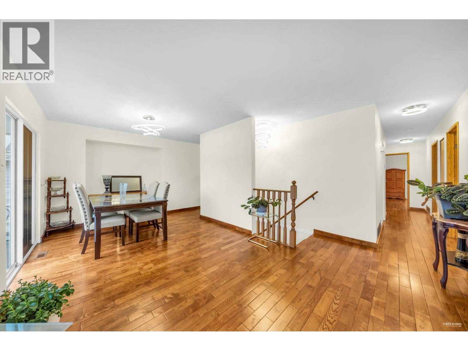 1382 Sutherland Avenue, Port Coquitlam, British Columbia V3B 7G7 - Photo 4 - R3157563