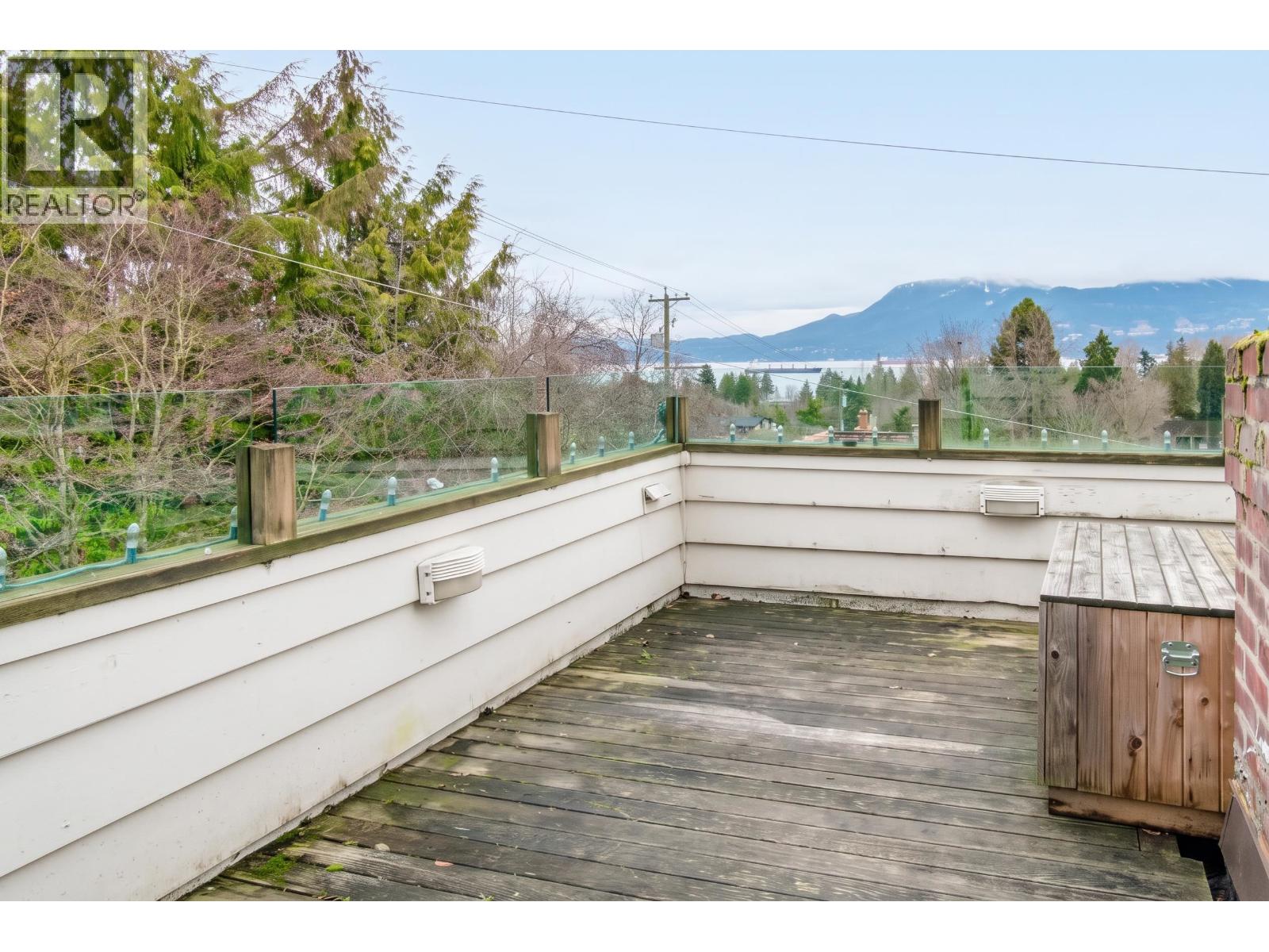4396 Locarno Crescent, Vancouver, British Columbia V6R 1G3 - Photo 2 - R3157262
