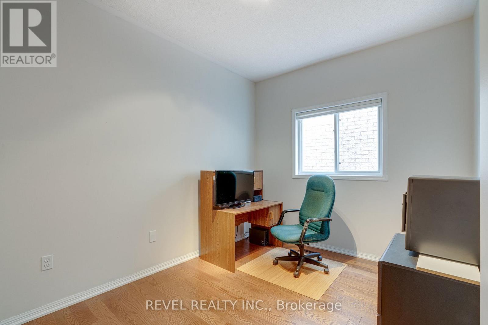 71 Livingston Road, Milton, Ontario  L9T 6B8 - Photo 24 - W13697148