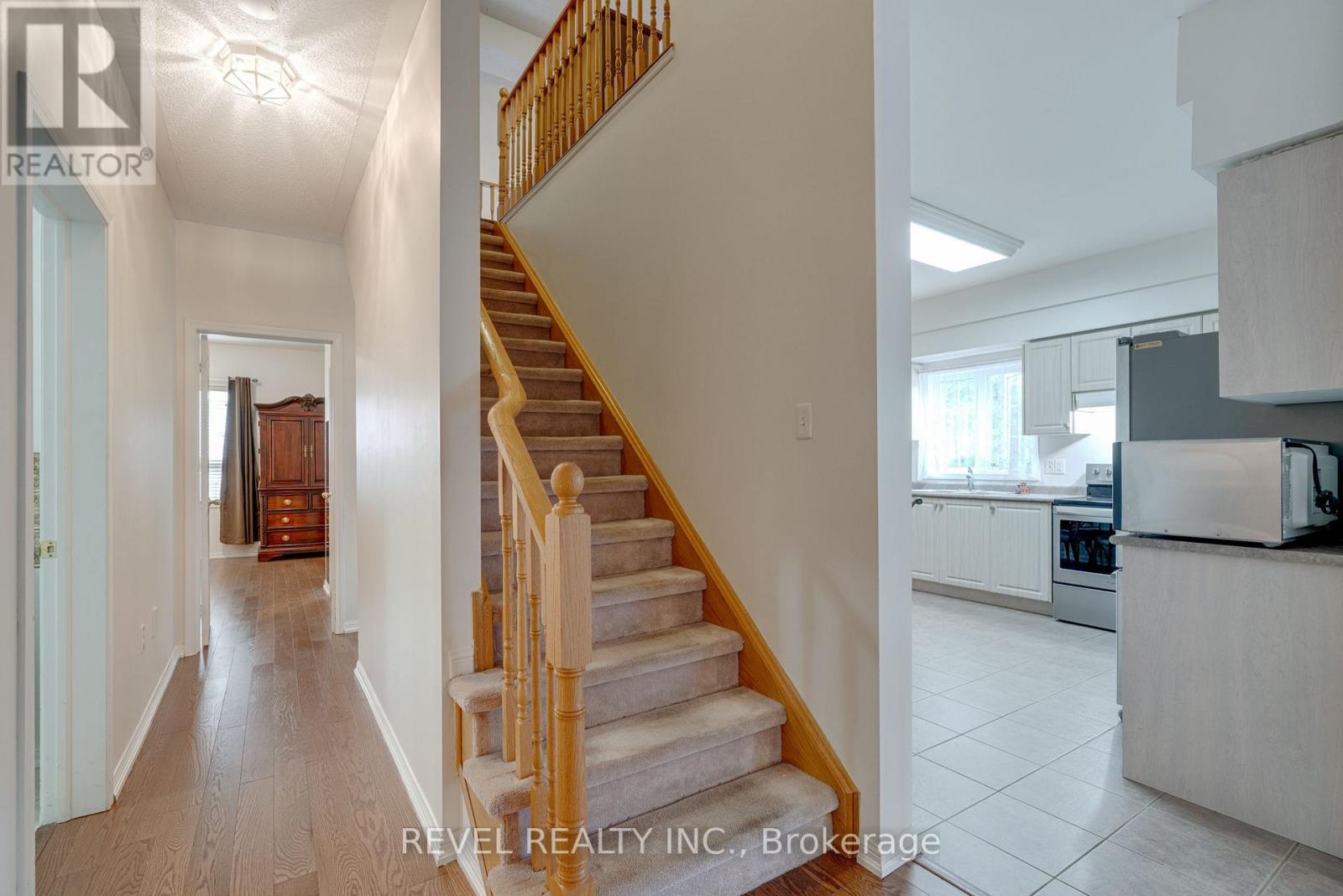 71 Livingston Road, Milton, Ontario  L9T 6B8 - Photo 27 - W13697148
