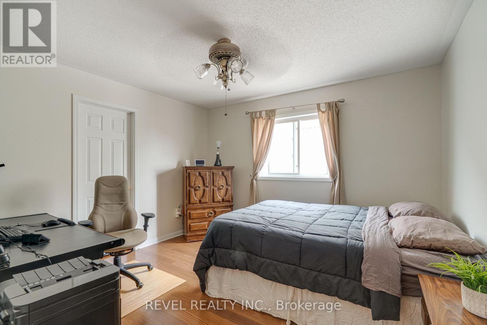 71 Livingston Road, Milton, Ontario  L9T 6B8 - Photo 28 - W13697148