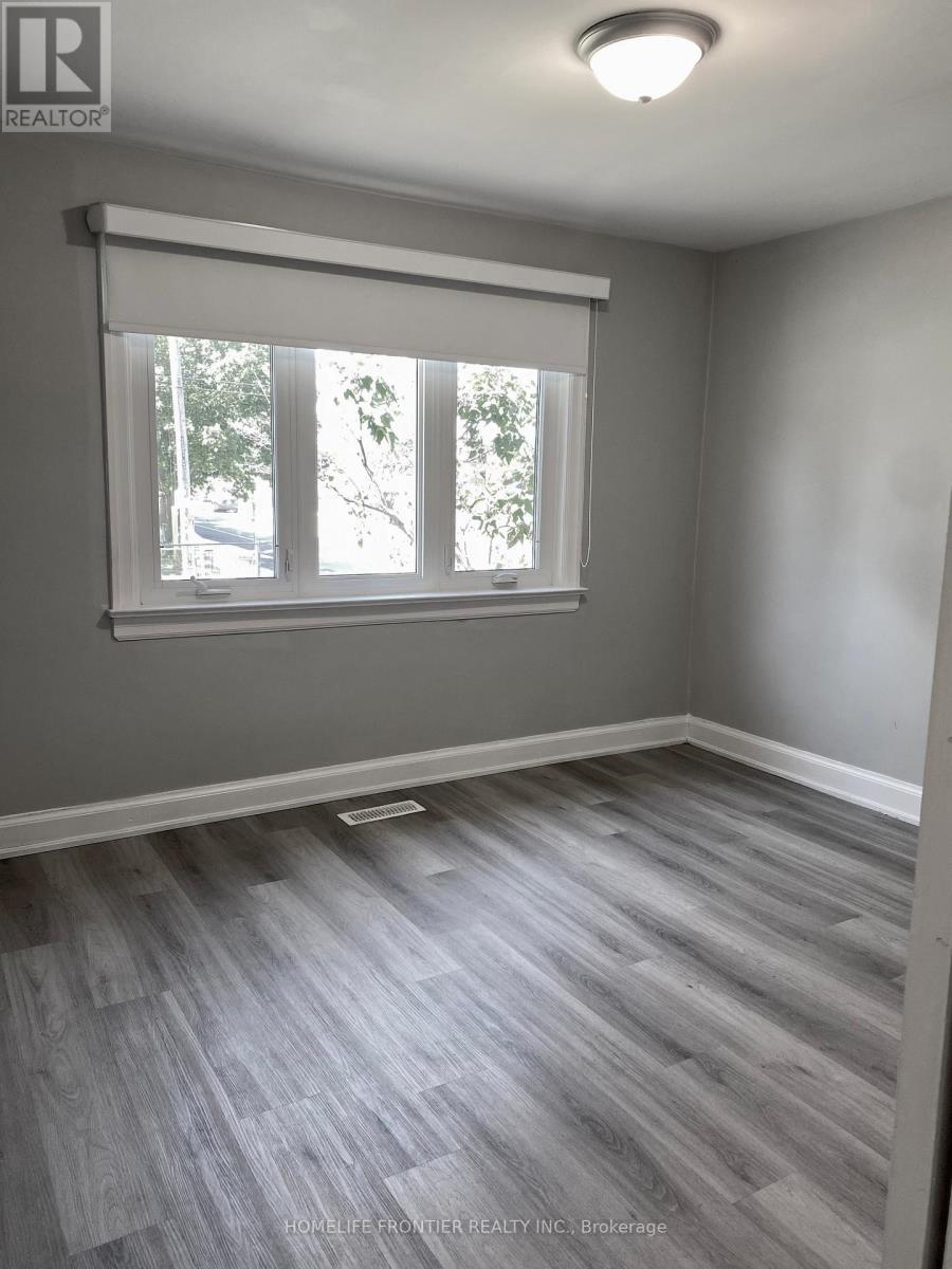 Main - 63 Lockerbie Avenue, Toronto, Ontario  M9N 3A3 - Photo 19 - W13697164