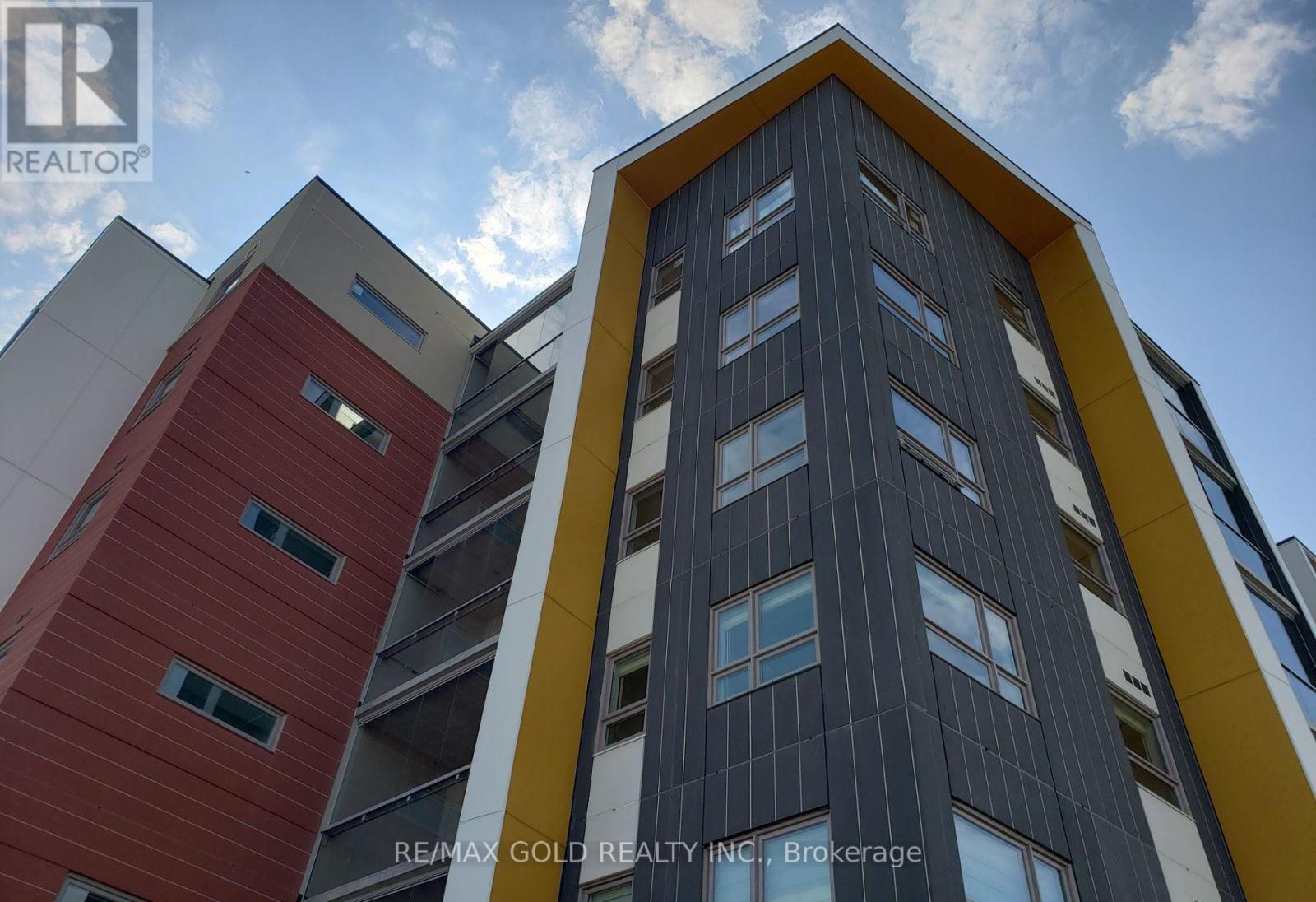 414 - 200 Lagerfeld Drive E, Brampton, Ontario  L7A 5G5 - Photo 2 - W13697192