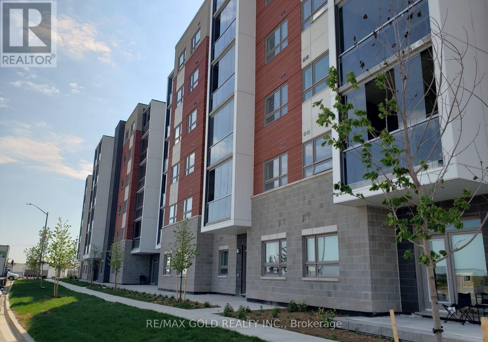 414 - 200 Lagerfeld Drive E, Brampton, Ontario  L7A 5G5 - Photo 3 - W13697192