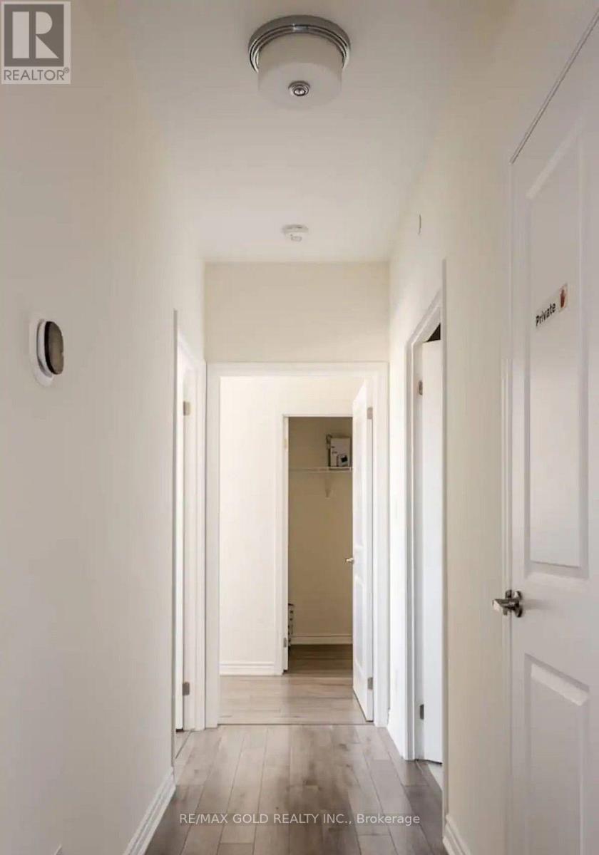 414 - 200 Lagerfeld Drive E, Brampton, Ontario  L7A 5G5 - Photo 5 - W13697192