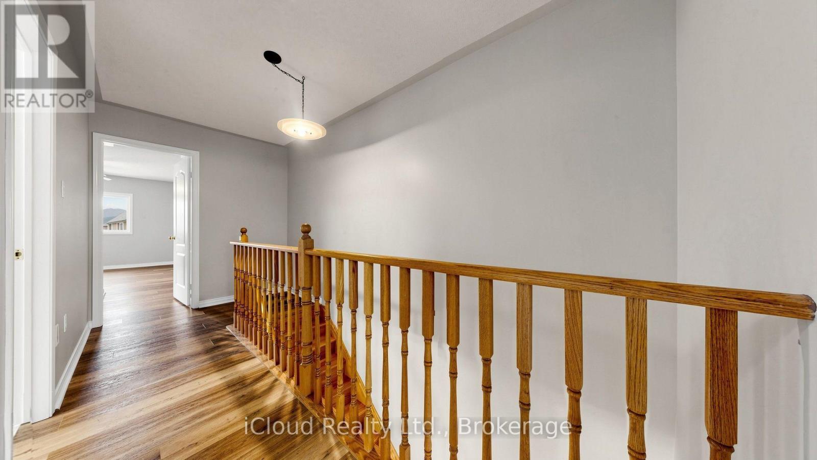 5661 Volpe Avenue, Mississauga, Ontario L5V 3A6 - Photo 17 - W13644924