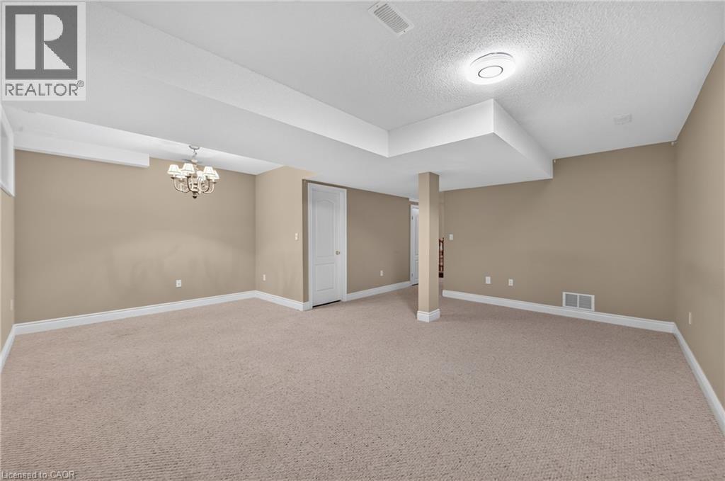 31 Sunvale Place Unit# 8, Stoney Creek, Ontario  L8E 4Z6 - Photo 30 - 40857165