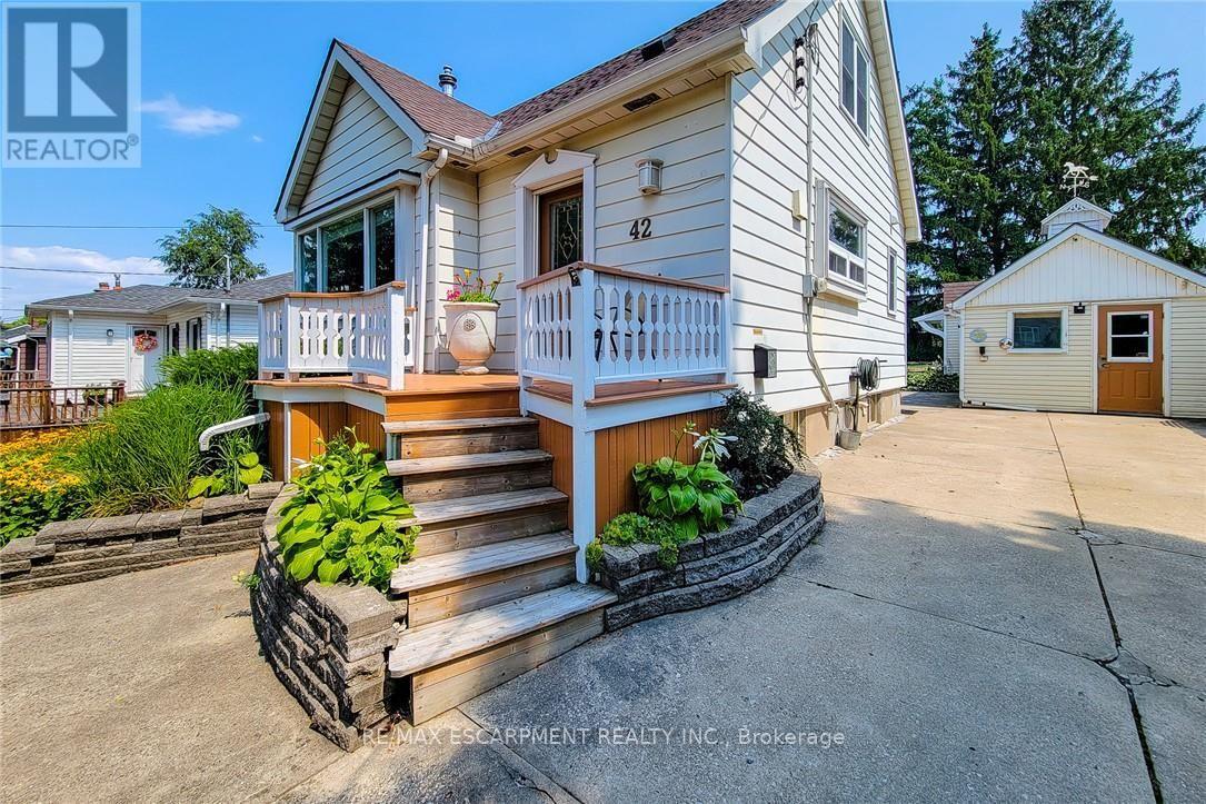 42 Lake Avenue N, Hamilton, Ontario  L8E 1L3 - Photo 4 - X13697146