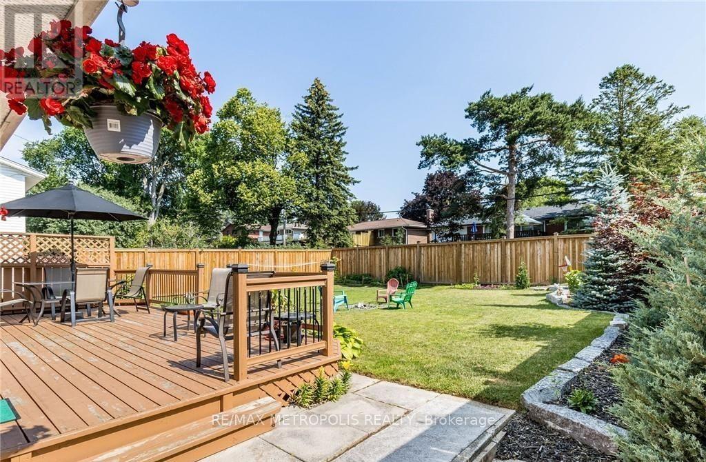 100 Warren Road, Kitchener, Ontario  N2M 4T4 - Photo 35 - X13697246