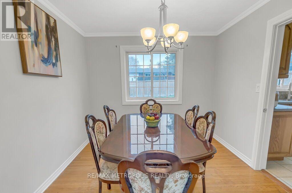 100 Warren Road, Kitchener, Ontario  N2M 4T4 - Photo 7 - X13697246