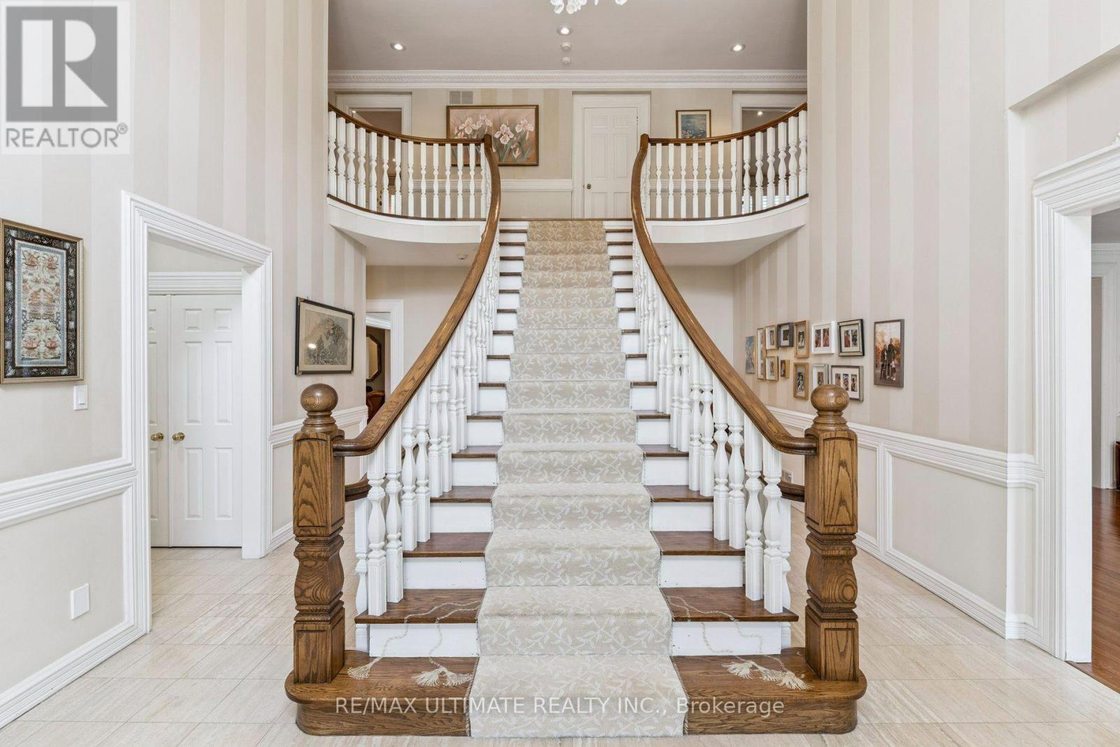 1 Versailles Court, Toronto, Ontario  M3B 2A8 - Photo 10 - C13695468