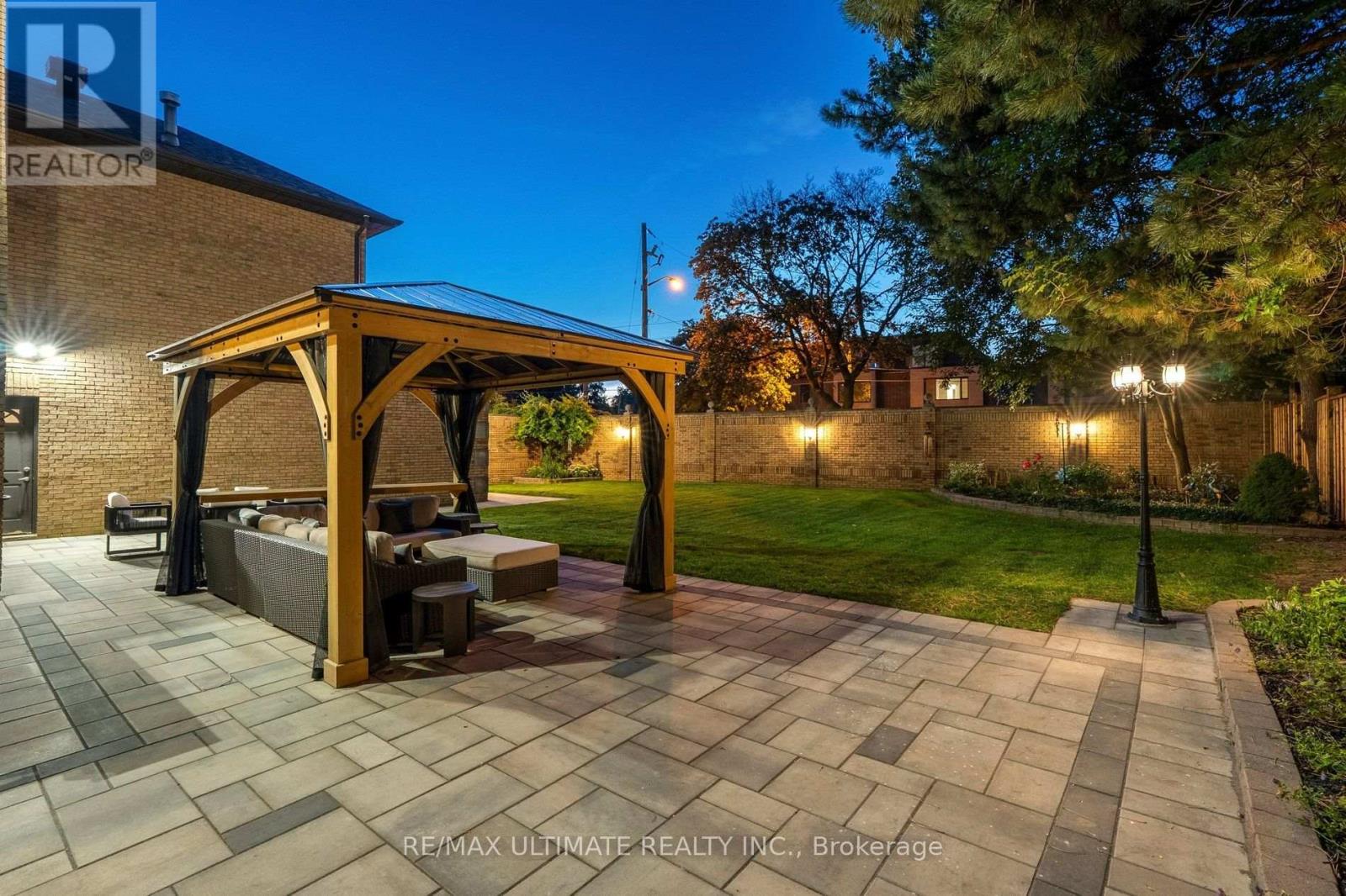1 Versailles Court, Toronto, Ontario  M3B 2A8 - Photo 48 - C13695468
