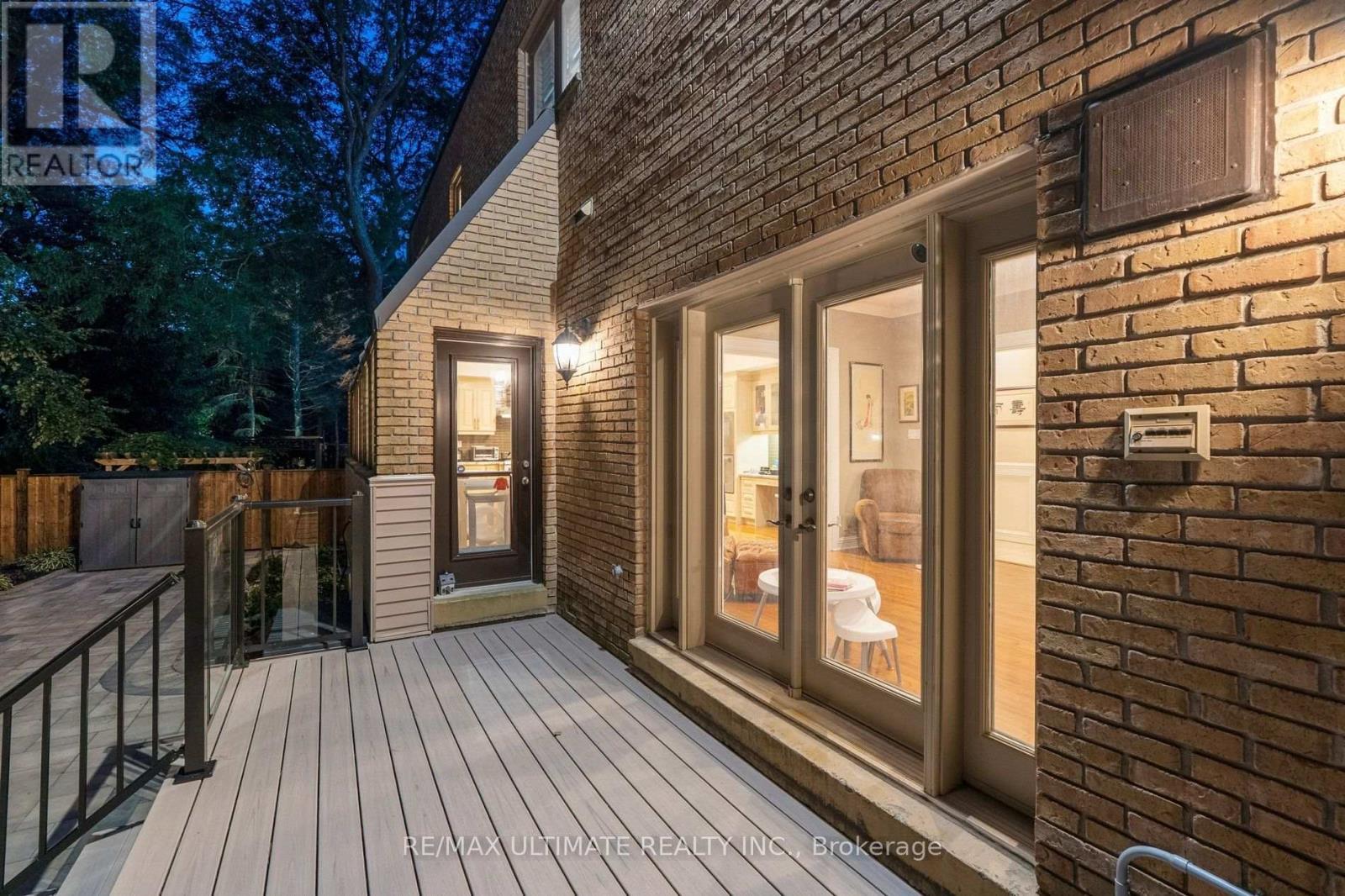 1 Versailles Court, Toronto, Ontario  M3B 2A8 - Photo 47 - C13695468