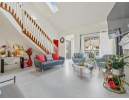 210 10308 155A STREET, Surrey, British Columbia