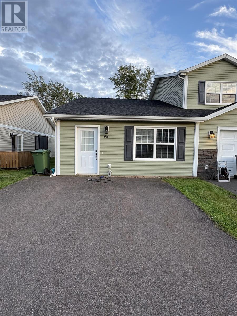 48 Autumn Lane, Stratford, Prince Edward Island  C1B 4B1 - Photo 1 - 202621137