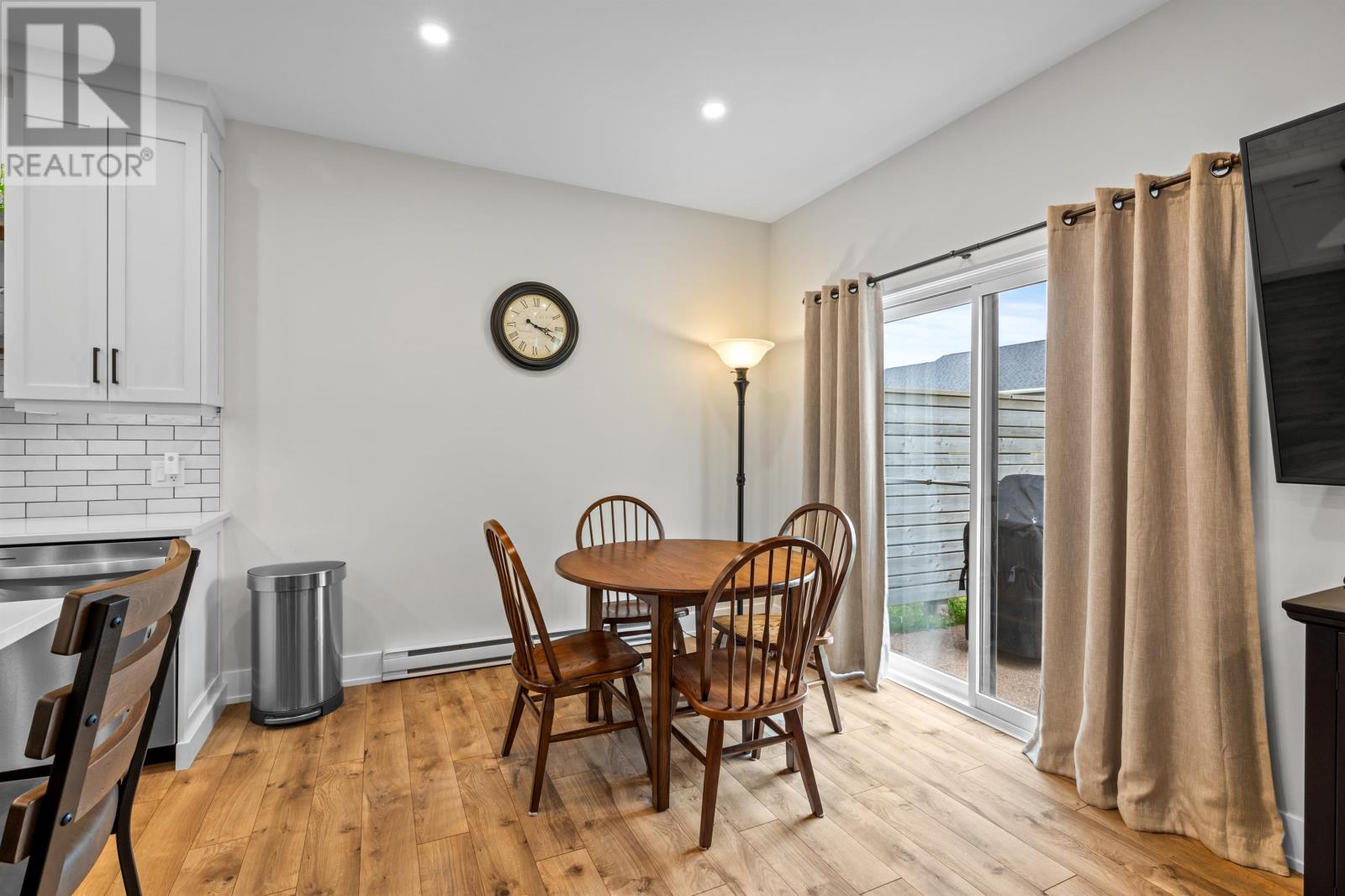 42 Kelly Heights, Stratford, Prince Edward Island  C1B 4M2 - Photo 12 - 202621141